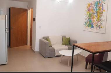 Studio a estrenar! En el centro de BA c/jacuzzi y parrilla