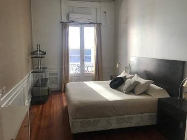 Beautiful Classic Style Apartment in Buenos Aires Downtown