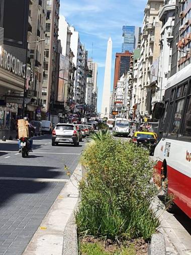 BUENOS AIRES EXPERIENCE - Av Corrientes - Obelisco