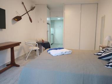 Elegante monoambiente estilo náutico