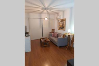 CALIDO CONFORTABLE Y LUMINOSO DEPTO EN PALERMO