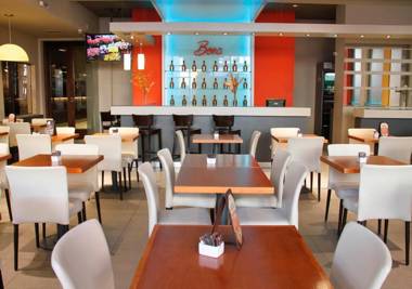 Hotel Carlos V by DOT Urban