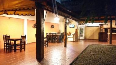 Hostal Las Carretas