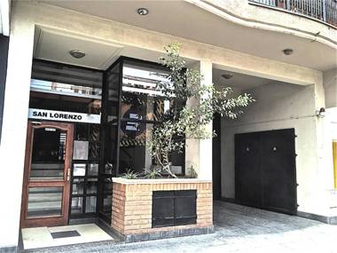 Rent for Days II - Top Centro