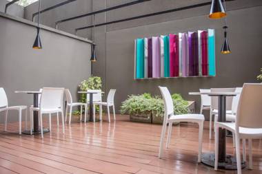 The Point Casa Edificio Boutique