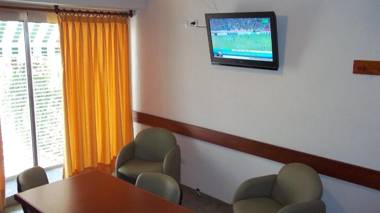 Nuna Ayni Apartments