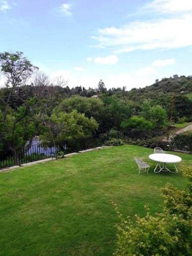 Hermosa Casa Frente al Rio Icho Cruz 10 personas