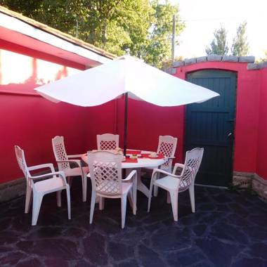 Casa barrio Los Troncos "La Magnolia"