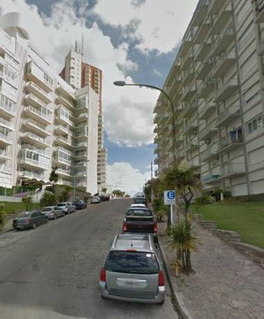 Departamento en Varese frente al mar