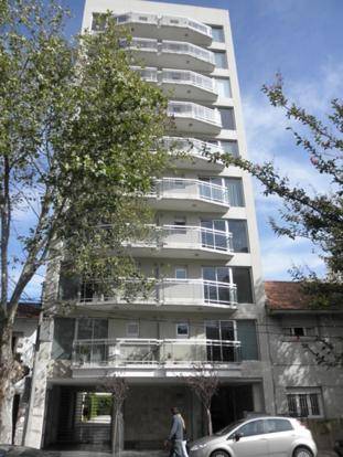 Departamento 2 amb. Plaza Mitre