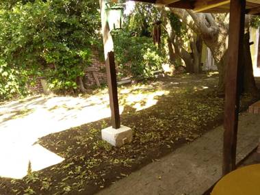 CASA A 6 CUADRAS PLAYA PUNTA MOGOTES P/6 PERS.