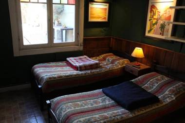 Habitación en villa neo victoriana con piscina