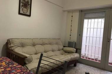 Departamento 2amb 100mts del mar y cerca de playas de surf