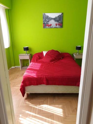 Depto 2amb con balcón a 4 de la costa con Wifi