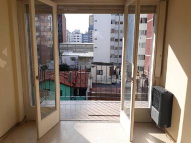 Depto 2amb con balcón a 4 de la costa con Wifi