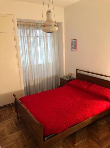 Excelente depto. para 5 personas. Zona ideal !!