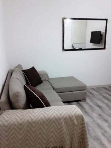 Cómodo 2 ambientes cerca de Peatonal y Güemes