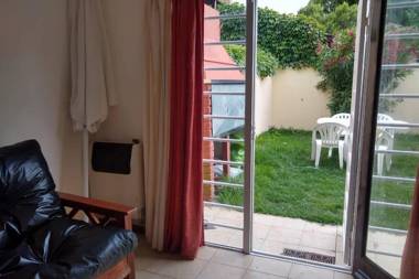 Amplio duplex a 400 metros de la playa