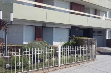 La Perla frente al mar