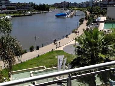 Apart departamento Condo windham bahia grande tigre Nordelta