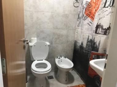 ALIWE ( A 300 metros del Aeropuerto El Palomar)