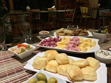 Al Kamar Cabañas Lodge