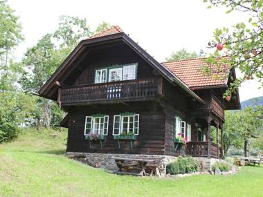 Historic Holiday Home in Meadow in Gmünd