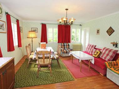 Historic Holiday Home in Meadow in Gmünd