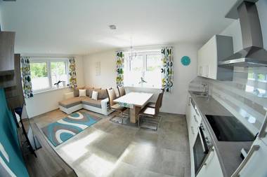 Haus Panorama Johanna Pfluger Kirchdorf 56 A-6335 Thiersee