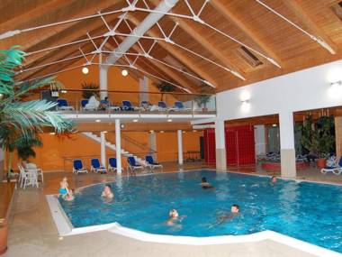 Modern Holiday Home in Sankt Georgen with Swimming Pool