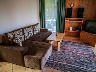 Modern Holiday Home in Sankt Georgen with Swimming Pool