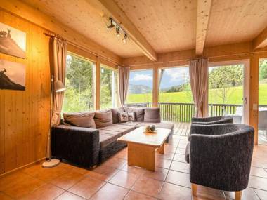 Wooden Chalet in Styria near Kreischberg Ski Area