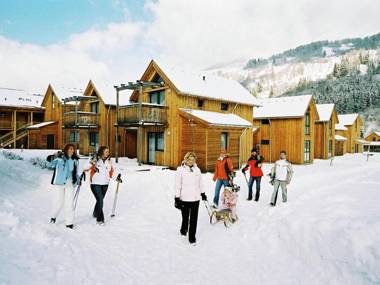 Spacious Chalet near Ski Area in Sankt Georgen ob Murau