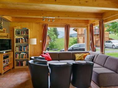 Appealing Holiday Home in Sankt Georgen ob Murau with Sauna