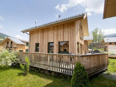 Modern Wooden Chalet in Sankt Georgen ob Murau with Jacuzzi
