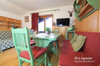 Family Apartment ENZIAN Top 9