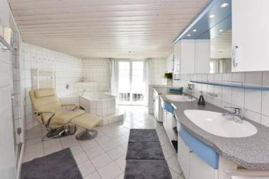 Haus Niederacher Georg und Martha