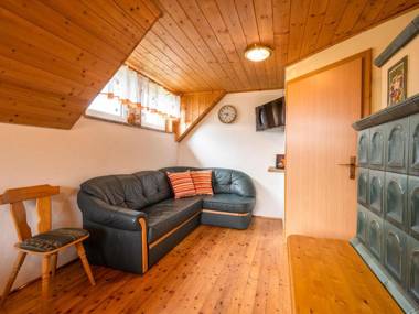 Enticing Chalet in Sankt Andr with Garden and Barbecue