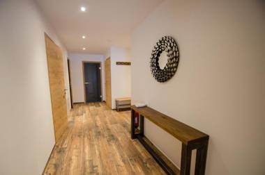 Superb Alpine Lodges by All in One Apartments