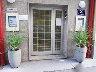 Home Sweet Apartments | contactless check-in