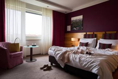 Henriette Stadthotel ex Das Capri