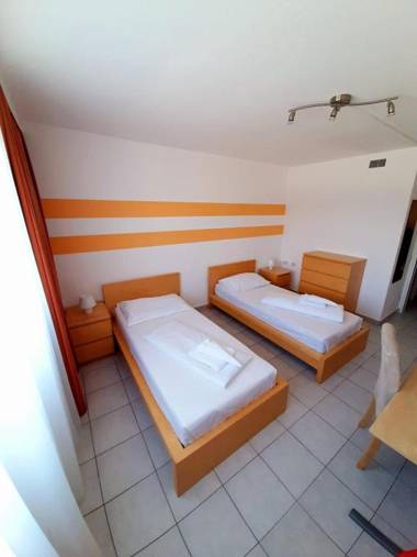 Lenas West Hotel