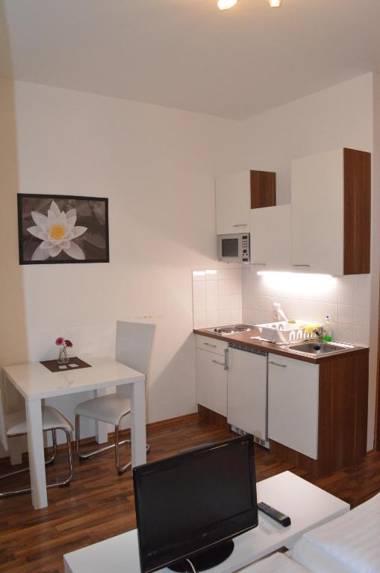 Grand Central Station Apartments I contactless check-in