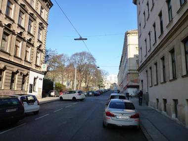 Flatprovider Comfort Eduard Apartment - contactless check in