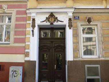 Flatprovider Comfort Eduard Apartment - contactless check in