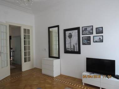 Ferienwohnungen Spittelberg Schrankgasse