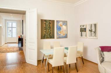 Apartments Fuchsthallergasse