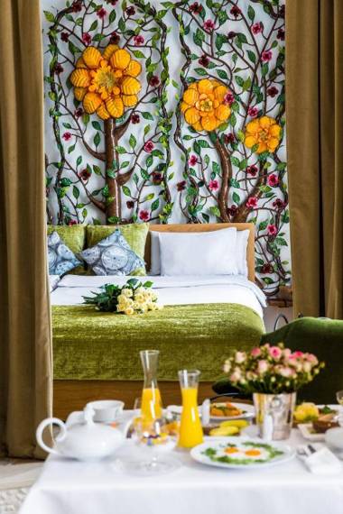 House of Time - Fancy Suites