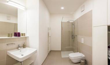 Luxus Maisonette Liechtenstein by ichbucheAT