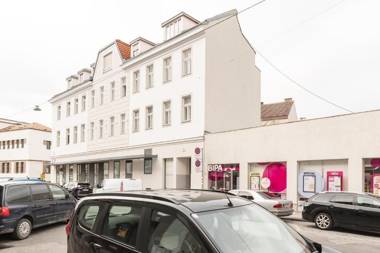 Stadlau Live Apartments by ichbucheAT